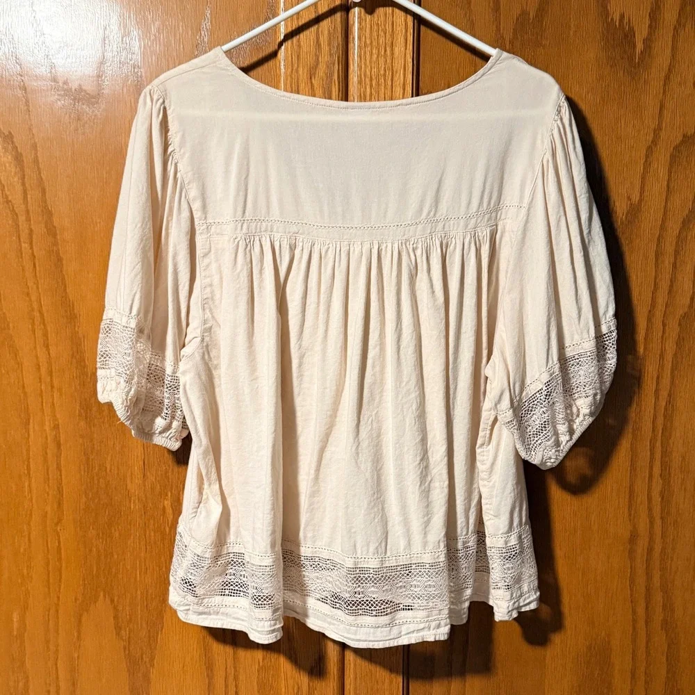 Old Navy XL Beige Boho Lace Trim Button Front Puff Sleeve Blouse Top